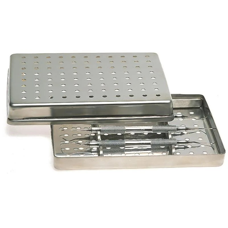 TRAY RVS GEPERFOREERD 18X14CM.